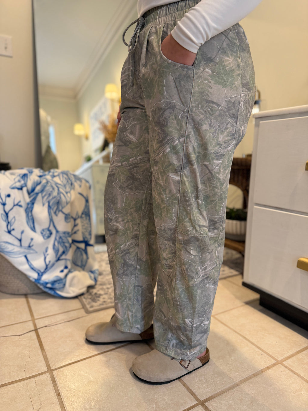 Camo Casual Knit Barrel Pants🤍