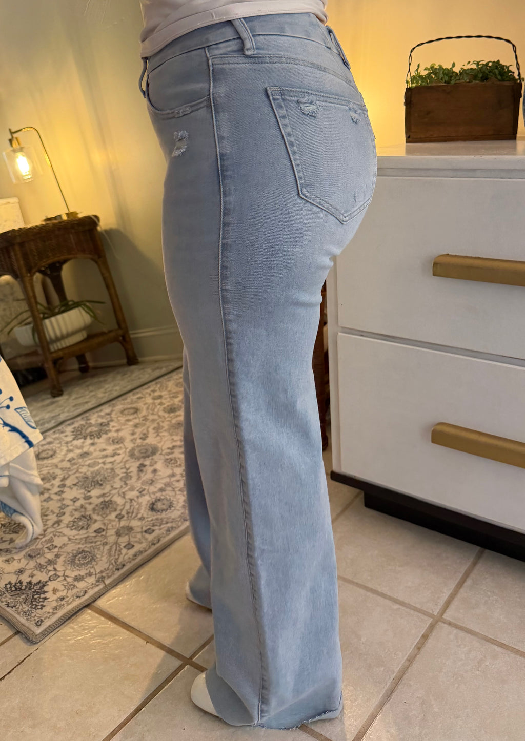 Heartbreaker Denim- BBL Light Wash