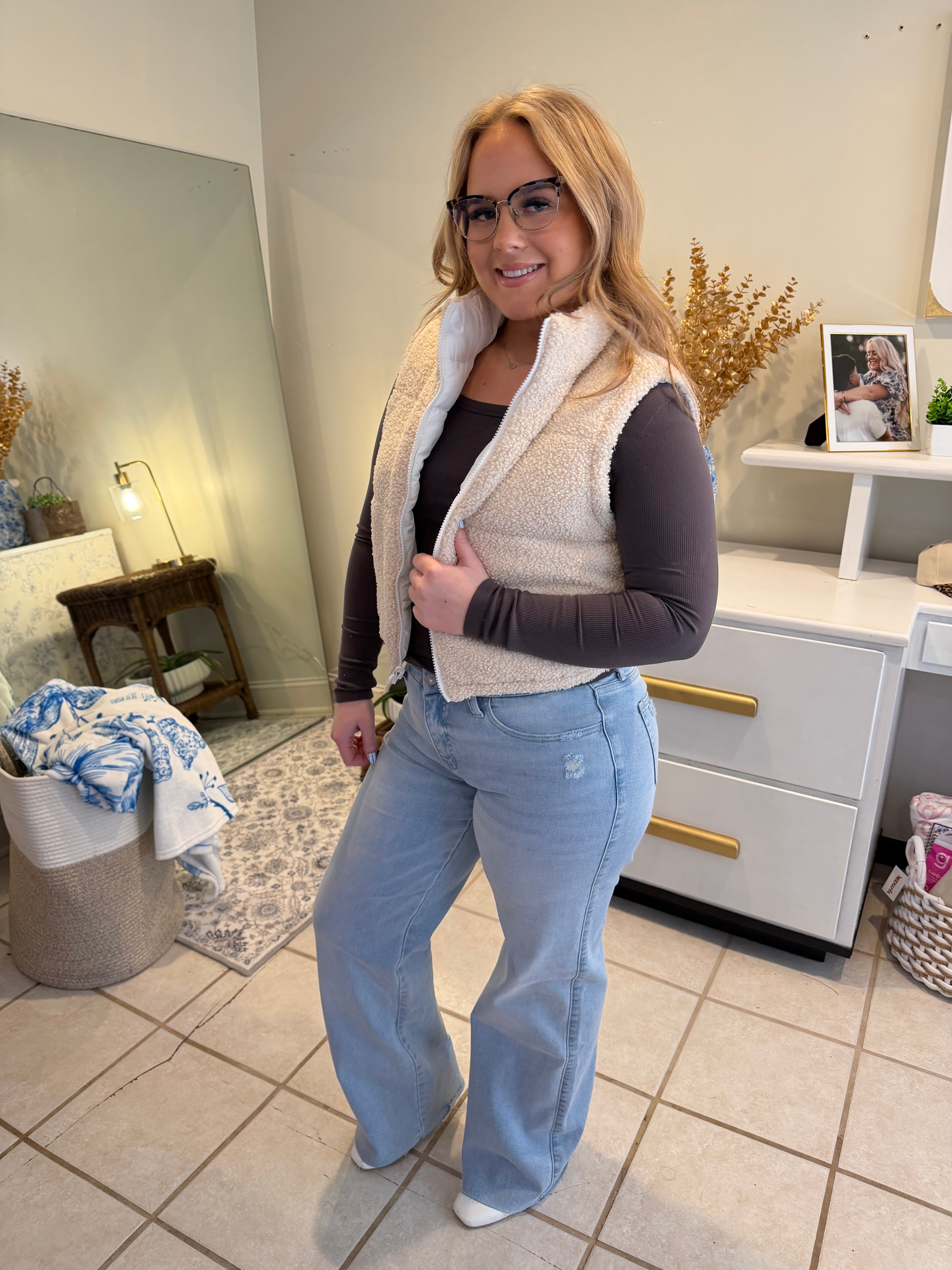 Reversible Fur Puffer Vest White