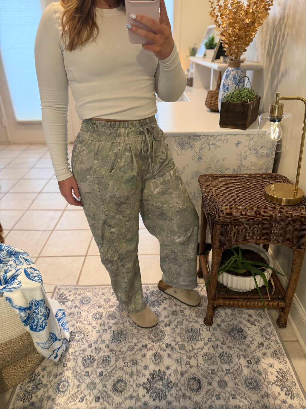 Camo Casual Knit Barrel Pants🤍