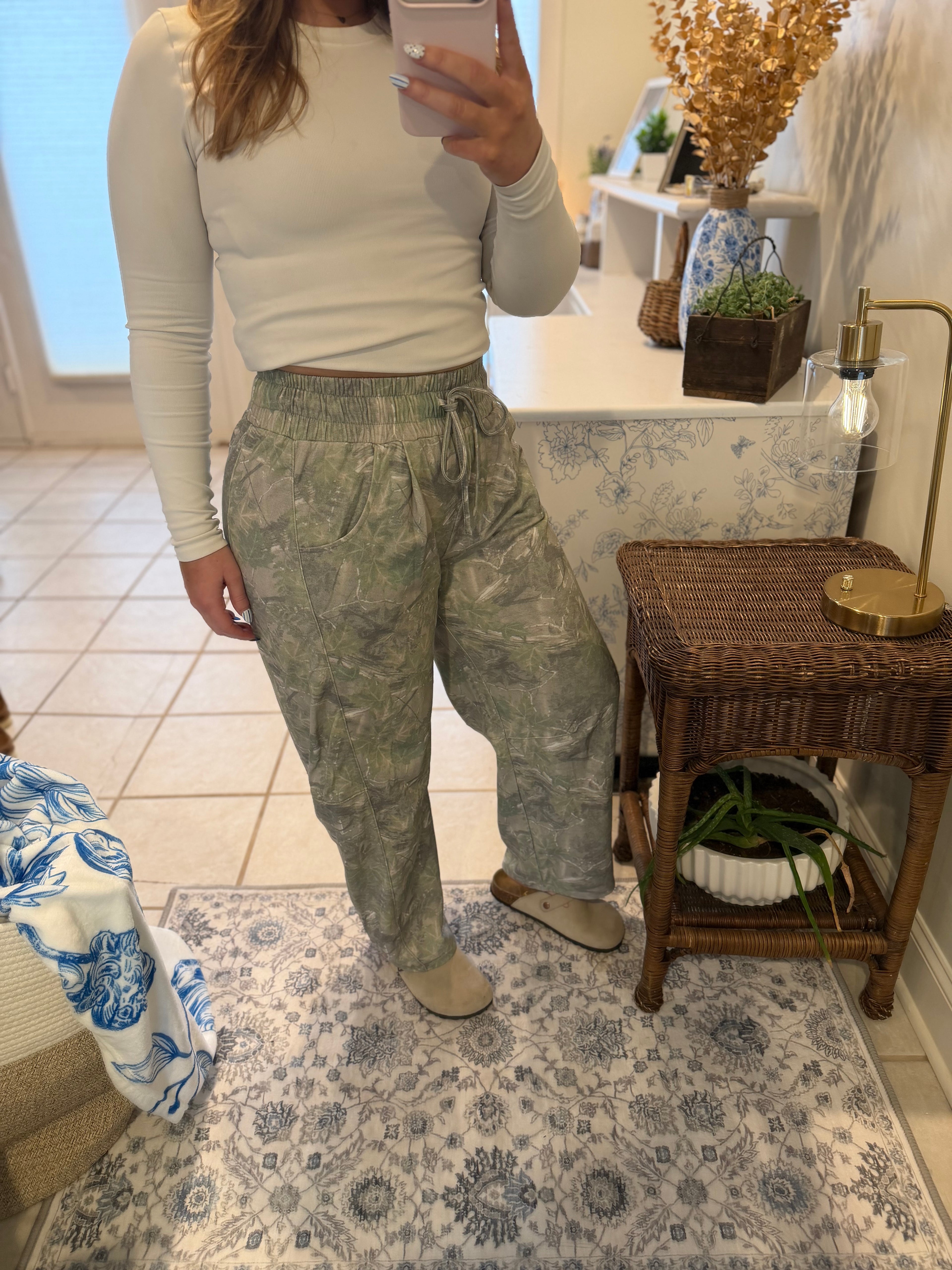 Camo Casual Knit Barrel Pants🤍